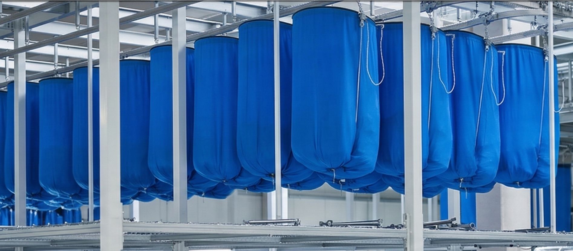 rtp-radom-sacchi-per-biancheria-per-lavanderie-industriali-monorotaia-(1)